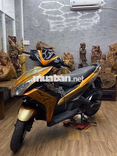 Honda Airblade biển số SG máy móc zin êm. odo 36k