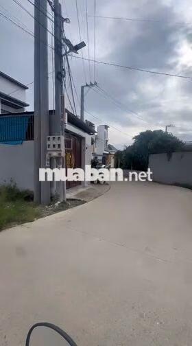 Bán lô đất ngay trường mẩu giáo 154m2 full thổ cư, đường 5m.