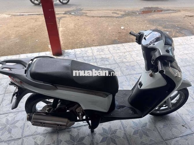 Honda SH 2012 Trắng