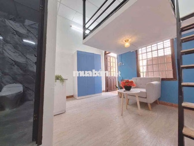 Cho Thuê Phòng Duplex Ban Công Siêu Thoáng Mát Ngay Cách Mạng Tháng 8