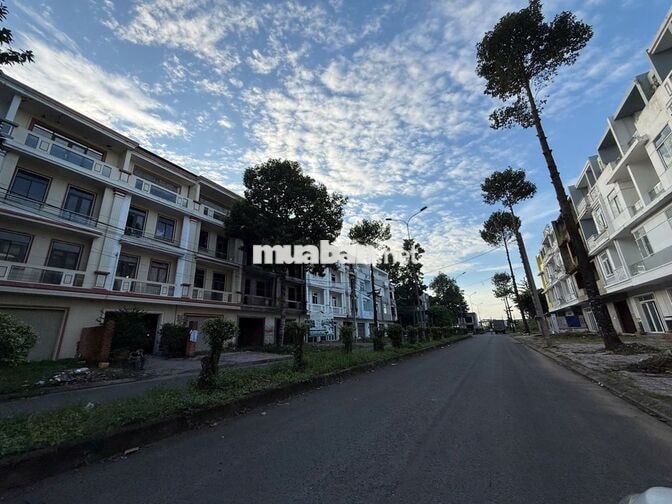 NHÀ 1 TRỆT 3 LẦU, ĐẤT 105M2, ĐƯỜNG NHỰA 24M, KHU DC HOÀNG QUÂN B.MINH