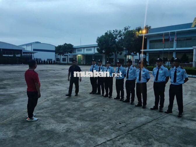 LONG HẢI SECURITAS-TUYỂN 40 BẢO VỆ KCN LONG GIANG