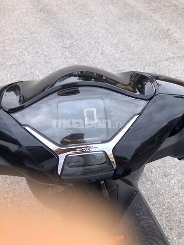 Bán xe SH 150 CBS, mới đi 32 000 KM, lúc mua hồ sơ kỹ thuật xe là 157 