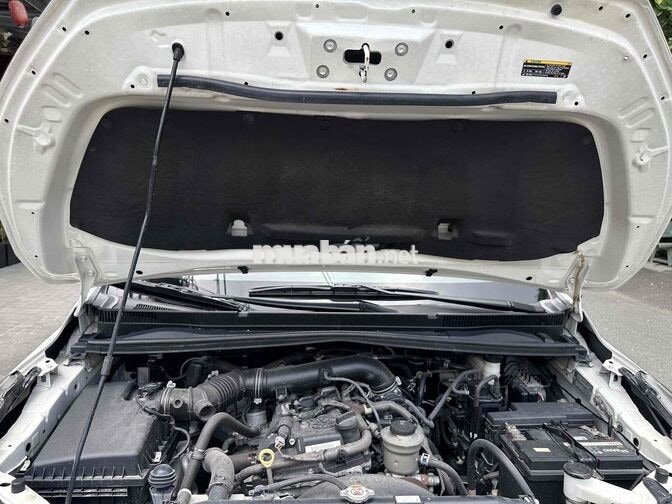 Toyota Innova G 2019 Tự động Trắng camay