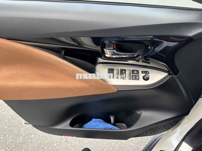 Toyota Innova G 2019 Tự động Trắng camay