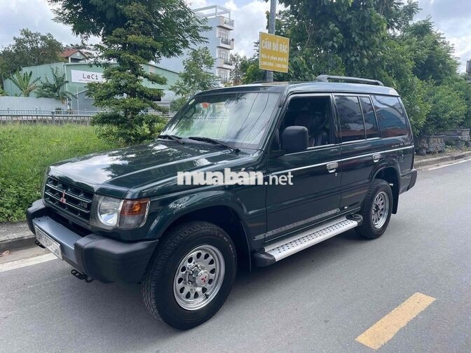 Mitsubishi Pajero v33 2003 Xanh vỏ dưa 7 chỗ