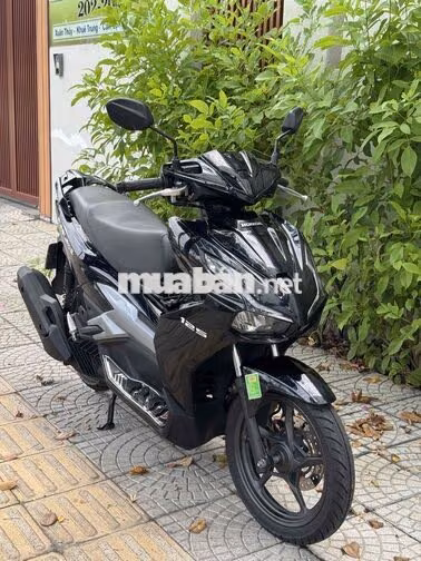 Honda Air Blade 4val 2024 Đen bóng