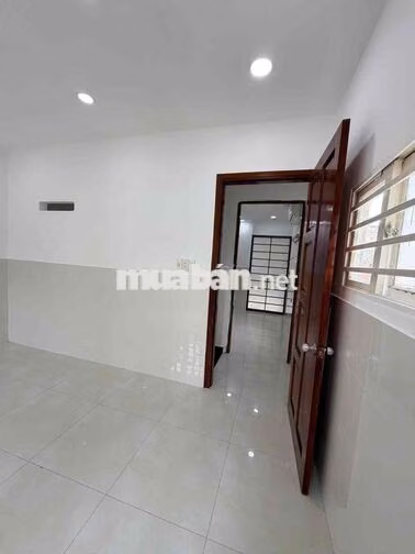 Cho thuê nguyên căn góc 3 mặt tiền, Đường Số 2, P.11, Gò Vấp