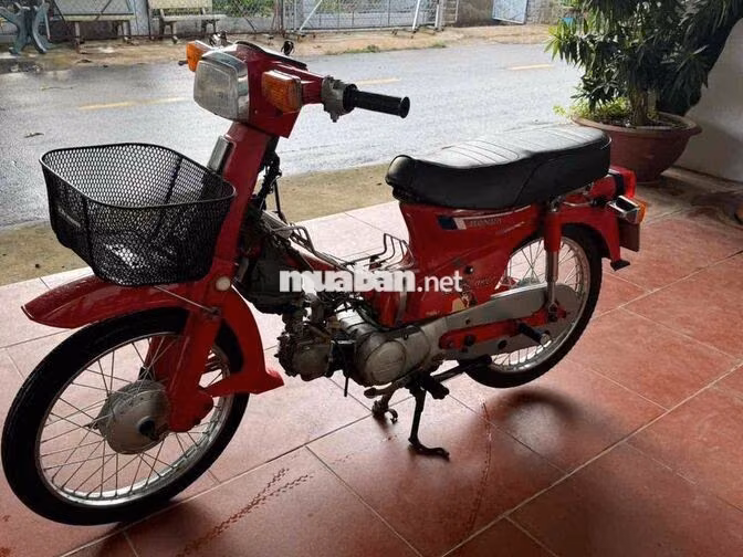 Honda DD 70 Đỏ