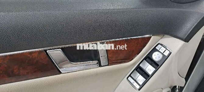 Mercedes C250 CGI Xám 146314 km