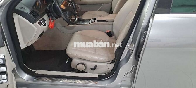 Mercedes C250 CGI Xám 146314 km