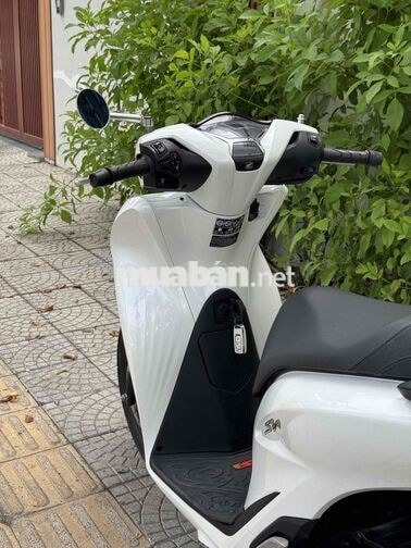 Honda SH 125 2023 Trắng bán hoặc gl