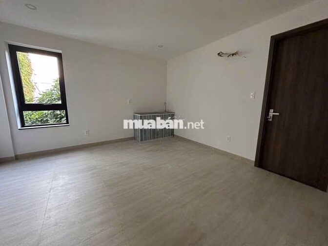 cho thuê căn hộ mới 100% thang máy 25m2 mai xuân thưởng Q.bình thạnh