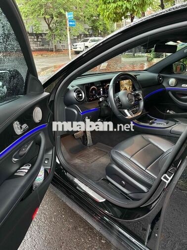 Mercedes-Benz E300 AMG 2021 Đen 43.000 km