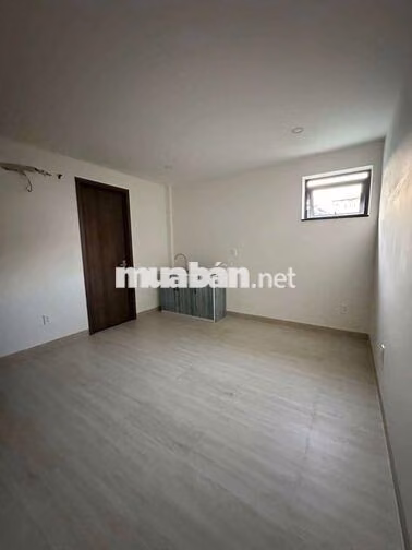 cho thuê căn hộ mới 100% thang máy 25m2 mai xuân thưởng Q.bình thạnh