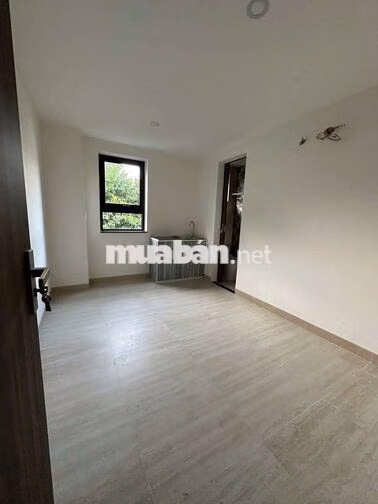 cho thuê căn hộ mới 100% thang máy 25m2 mai xuân thưởng Q.bình thạnh