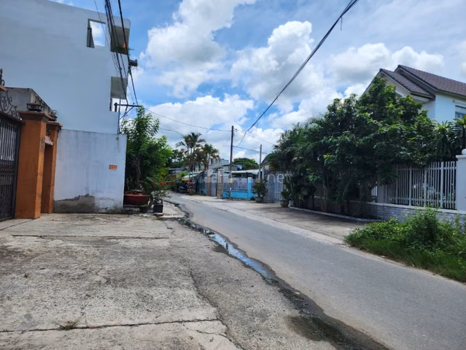 Ngộp 87m² đất thổ cư, chỉ 1 tỷ 170 xã Tân Phú Trung, gần Vin Củ Chi