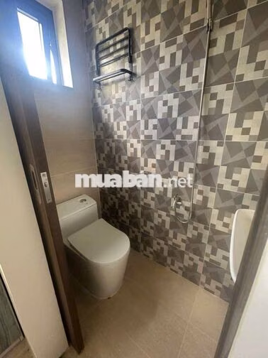 cho thuê căn hộ mới 100% thang máy 25m2 mai xuân thưởng Q.bình thạnh