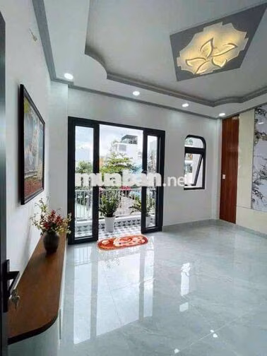 Bán Nhà 3 Tầng - Ngang Hiếm 5m - Đường 6m - Kế Aeon Tên lửa, Bình Tân