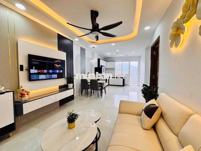 Cho thuê căn hộ rộng rãi, thoáng mát, đầy đủ nội thất CT5 VDT.