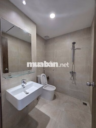 Bán nhanh căn studio Opal Skyline giá chỉ 1,350 tỷ