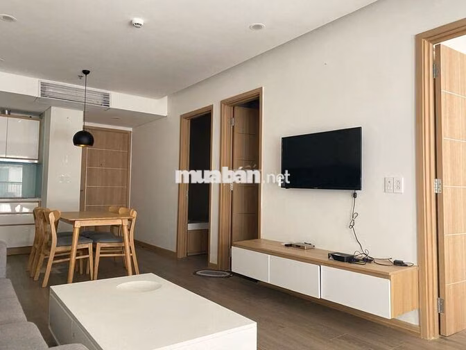 Cần bán căn chung cư Fhome 2pn giá TỐT ngay trung tâm thành phố