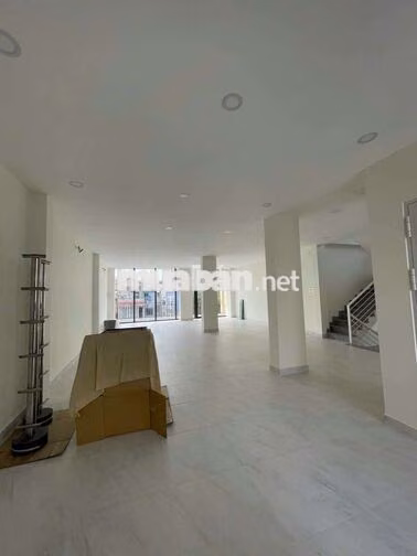 Mặt tiền lớn 20m đường Phan Văn Trị - Gò Vấp - TP. Hồ Chí Minh