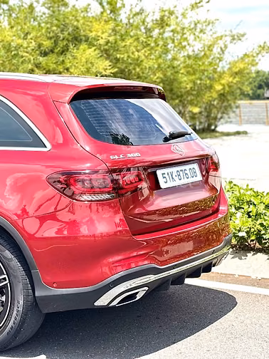 MERCEDES GLC 300 4MATIC 2022 - ĐỎ HYACINTH / ĐEN - 33.000KM - SIÊU CỌP