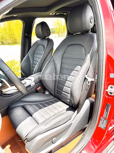 MERCEDES GLC 300 4MATIC 2022 - ĐỎ HYACINTH / ĐEN - 33.000KM - SIÊU CỌP