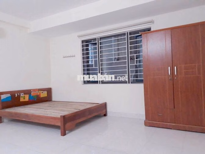 Phòng Cạnh Đại học Thuỷ Lợi, Ngân hàng ,...199 Khương thượng