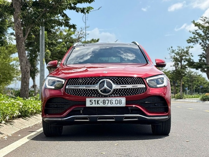 MERCEDES GLC 300 4MATIC 2022 - ĐỎ HYACINTH / ĐEN - 33.000KM - SIÊU CỌP