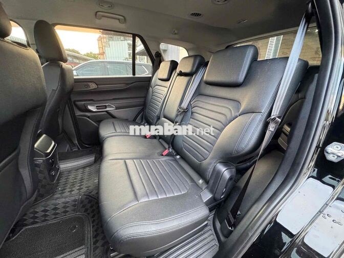 Ford Everest Sport 2026 Đen 4.300 km