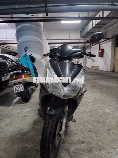 Chính Chủ Bán Honda Air Blade Đen Nữ 2011 