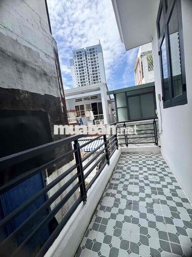 Bán nhà Tân Hưng, Quận 7 - 28.8m2 (3.2m × 9m) - 2 Tầng (1 Trệt 1 Lầu)