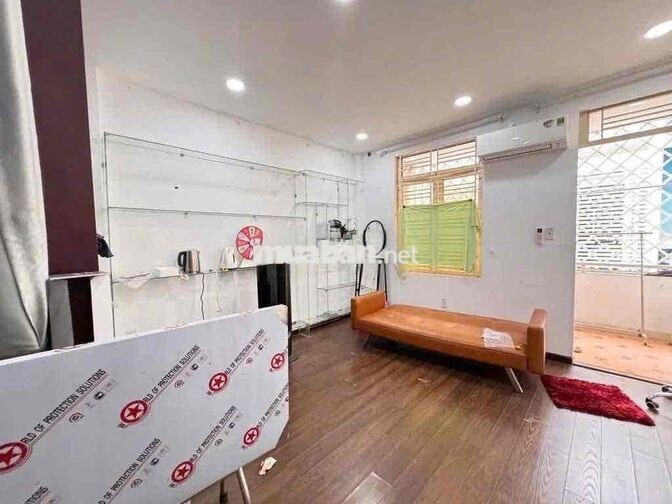 CHO THUÊ NHÀ NGUYỂN ĐÌNH CHIỂU,QUẬN 3(4x11) TRỆT, LẦU,2 PN,2 WC