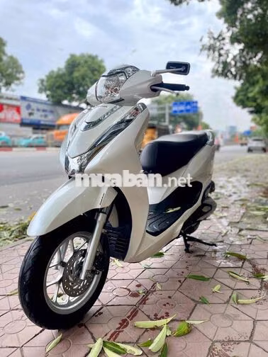 Honda Lead 123 2023 Trắng