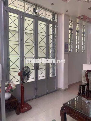 Cho thuê nhà Góc 2MT Lý Thánh Tông. DT: 4 x 16 - 4 Tầng. Giá: 18 Triệu