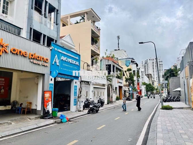 GÓC 2 MẶT TIỀN – ĐẶNG DUNG , QUẬN 1 - 4,2x22m - 4 TẦNG ĐẸP