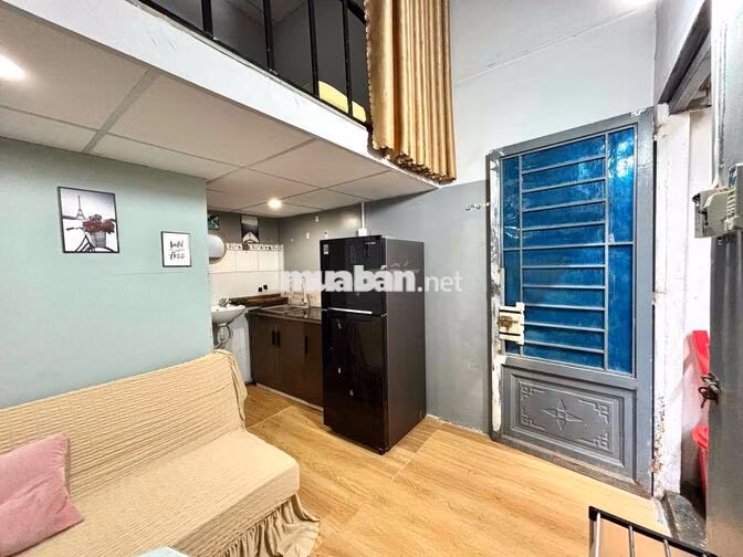 PHÒNG GÁC CAO FULL NỘI THẤT NGAY TÔ KÝ GẦN GTVT, CVPM
