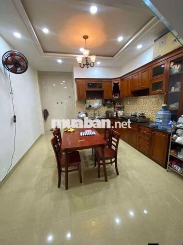 Nhà 4 tầng,hẻm xe hơi,gần Vạn Phúc city hbphuoc 