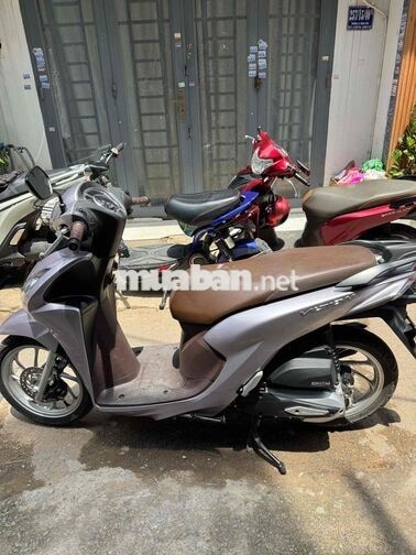 Honda Vision 2025 bạc tím