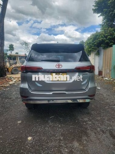 Toyota Fortuner 2021 Bạc 89399 km