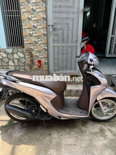 Honda Vision 2025 bạc tím