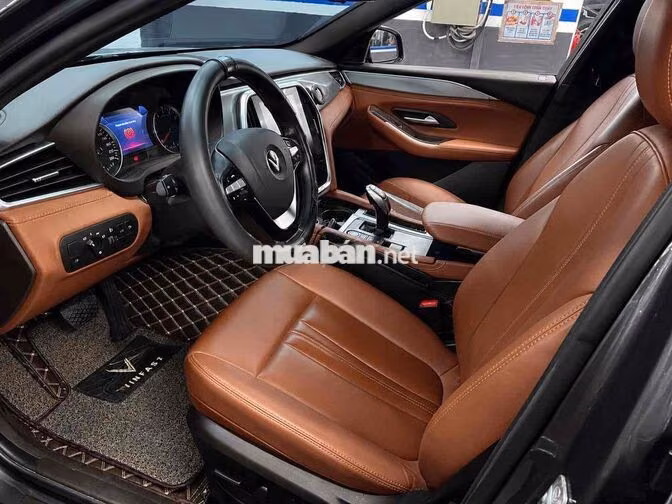 VinFast Lux A 2.0 Premium 2019 bản Full option