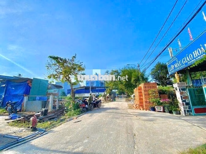 Ngộp 90m2 Full Thổ Gần KCN Tân Phú Trung Giá Chỉ 900tr-SHR
