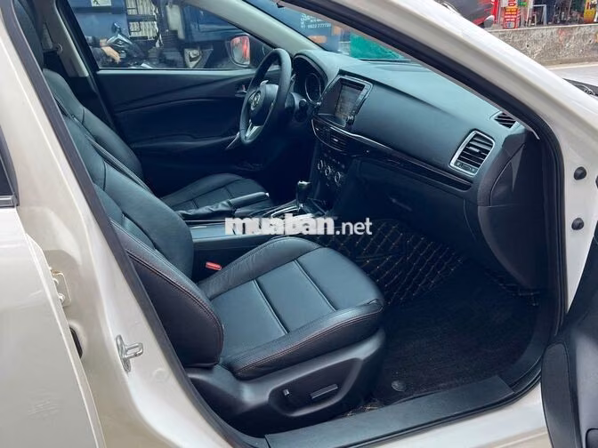 Mazda 6 2.0AT 2015 Trắng 94.000 km