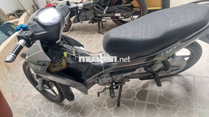 Yamaha Sirius Fi 2017 Xám 53757 km