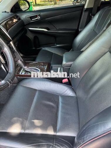 Toyota Camry 2.5Q sản xuất 2017