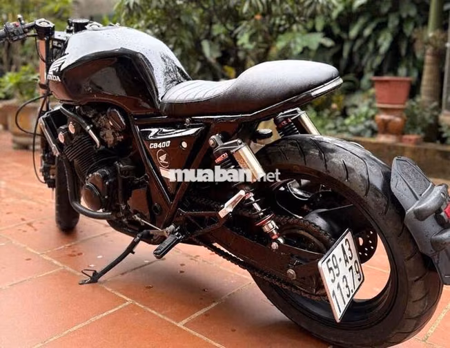 Honda CB400 Cafe Race Đen Cổ điển