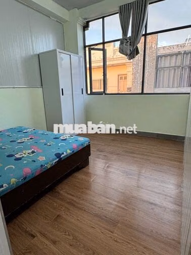 CHO THUÊ CHDV 2PN  NGAY ĐẶNG THUỲ TRÂM QUA GÒ VẤP QUẬN 1 THUẬN TIỆN 